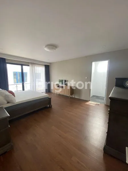 image DI SEWAKAN RUMAH CANTIK DI PERUMAHAN CITRALAND CITY SAMARINDA (2)