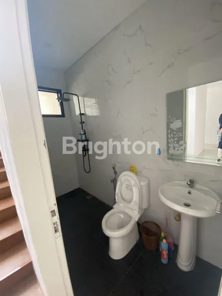 image DI SEWAKAN RUMAH CANTIK DI PERUMAHAN CITRALAND CITY SAMARINDA (4)