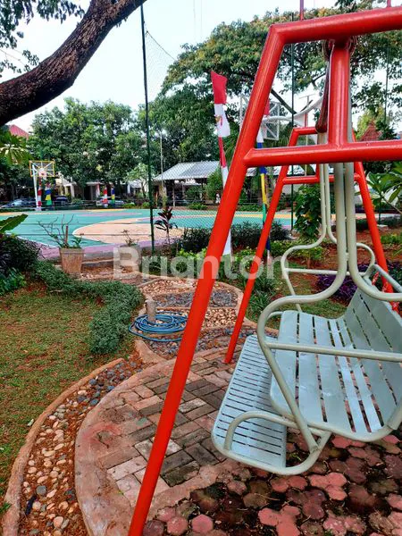 image DIJUAL RUMAH MINIMALIS 3LANTAI DI KELAPA GADING, JAKARTA UTARA  (8)