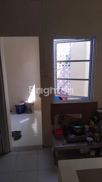 image TOWN HOUSE. LEGENDA MALAKA.  BATAM CENTER. \\N\\NLOKASI SANGAT RAMAI (6)