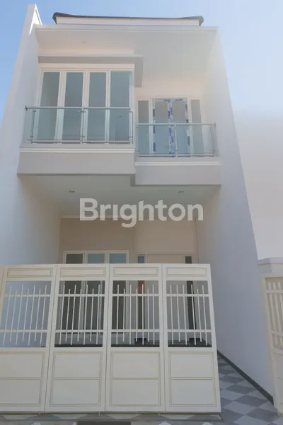 image DIJUAL RUMAH MEWAH MURAH SIAP HUNI  SELANGKAH KE RAYA MULYOSARI DAN 5 MENIT KE PAKUWON CITY MALL DAN 10 MENIT KE GALAXY MALL (1)