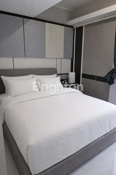 image TOWNHOME EKSKLUSIF THE MANSION BOUGENVILLE – PARKIR DEPAN UNIT, FURNISHED MEWAH & VIEW POOL! (3)