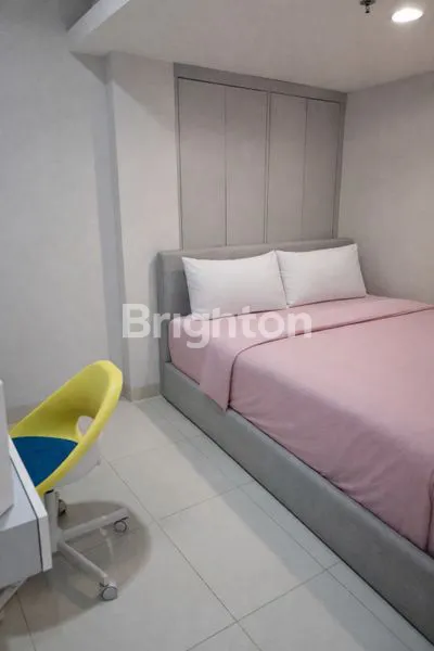 image TOWNHOME EKSKLUSIF THE MANSION BOUGENVILLE – PARKIR DEPAN UNIT, FURNISHED MEWAH & VIEW POOL! (4)