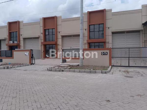 image GUDANG 2 M-AN BARU GRESS IZIN INDUSTRI DI SIDOARJO (2)