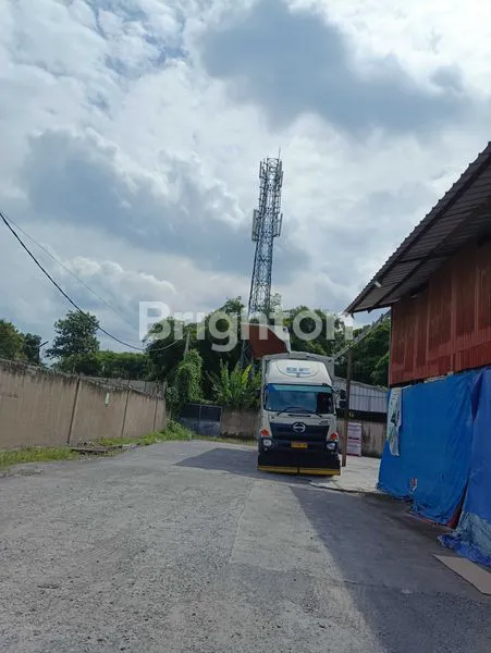 image GUDANG LUAS SIAP PAKAI DI BATUJAJAR, AKSES TOL DEKAT (6)