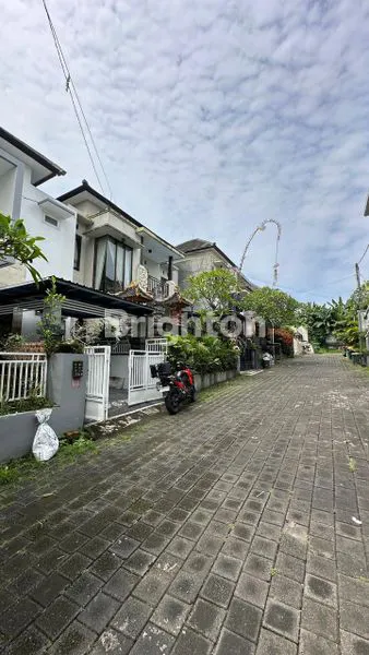 image RUMAH 2 LANTAI FULL FURNISHED  (8)