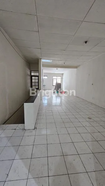 image DISEWAKAN RUKO 2 LANTAI SIAP PAKAI - LOKASI PRIME TKI 2 (5)