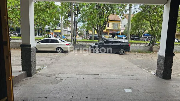 image DISEWAKAN RUKO 2 LANTAI SIAP PAKAI - LOKASI PRIME TKI 2 (6)