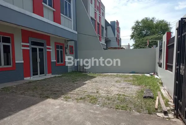 image GUDANG STRATEGIS DI PERGUDANGAN CIKUPA MAS (3)