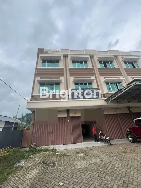 image RUKO STRATEGIS 2 LANTAI DI TELUK BETUNG BARAT (1)