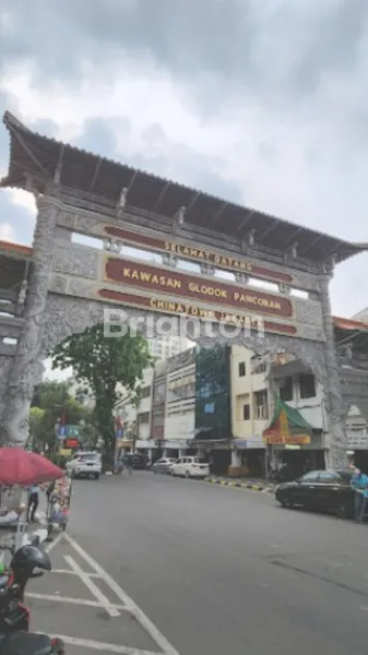 image RUKO SIAP PAKAI 2 LANTAI GLODOK ASEMKA SHM JAKARTA BARAT LEBAR 4X20 SHM PADAT PENDUDUK (5)