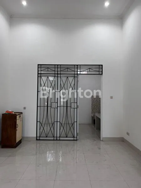 image RUMAH SIAP HUNI DI DALAM CLUSTER KOTA WISATA (5)