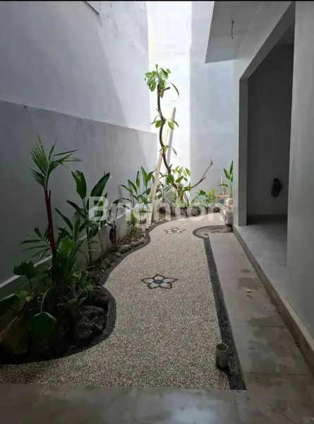 image DIJUAL RUMAH SIAP HUNI BERLOKASI STRATEGIS DI JALAN AHMAD YANI, LUMINTANG, DENPASAR UTARA (3)