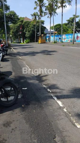 image RUKO 3 LANTAI SIAP HUNI DI CITRALAND, DENPASAR (2)