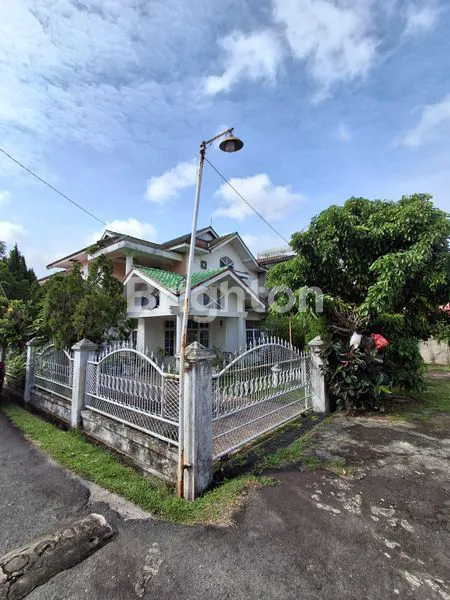 image RUMAH BESAR 2 LANTAI DEKAT KAMPUS, COCOK KOS (1)