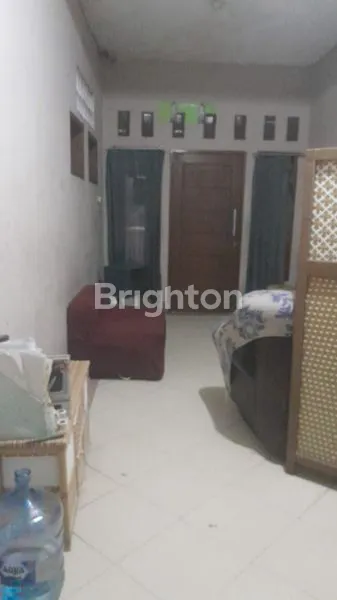 image RUMAH STRATEGIS DI KEMAYORAN, LT 59M² LB 100M² (2)