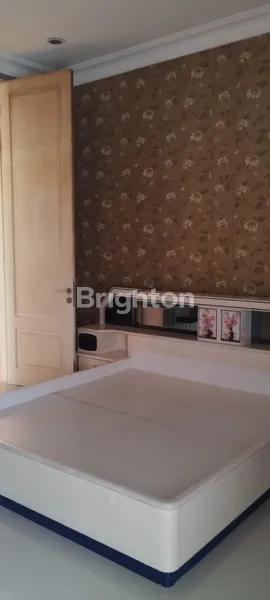 image RUMAH MINIMALIS SIAP HUNI LOKASI BAGUS JALAN KEMBAR DAERAH ELITE GRANADA PAKUWON INDAH SURABAYA BARAT (3)