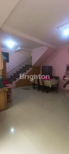 image RUMAH LUAS DAN APIK DI CANDISARI SEMARANG ATAS (7)