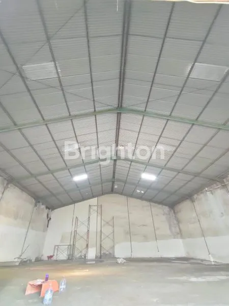 image GUDANG PERGUDANGAN BERSIH, BARU RENOV, ANGTROPOLIS, MARGOMULYO, GREGES, ASEM ROWO, SURABAYA, JAWA TIMUR (5)