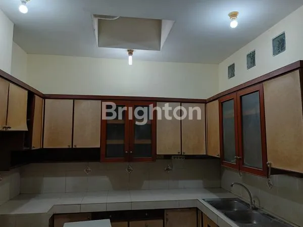 image RUMAH BAGUS DI KRAKATAU BANGUNAN 1,5 LANTAI 4+1KT, LT 290M² (5)