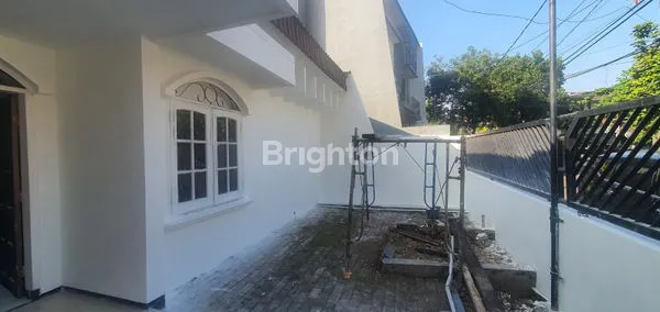 image RUMAH SIAP HUNI DEKAT CIPUTRA WORLD SURABAYA (2)