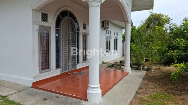 image RUMAH BESAR/ BULAT TANAH 1.000+ METER DI JANTUNG KOTA (BUKIT RAYA) - LOKASI EMAS! (1)