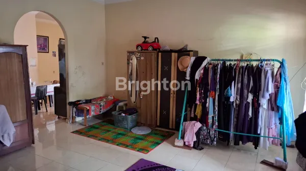 image RUMAH BESAR/ BULAT TANAH 1.000+ METER DI JANTUNG KOTA (BUKIT RAYA) - LOKASI EMAS! (5)