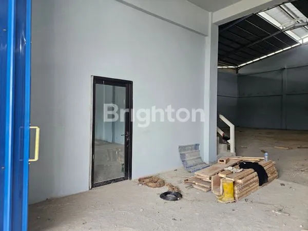 image DISEWAKAN GUDANG KM 13 PULAU BALANG BALIKPAPAN (3)