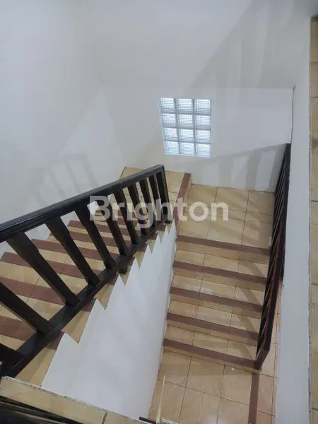 image DIJUAL KOST - KOSTAN 6 PINTU GRIYA LOKA BSD  (3)