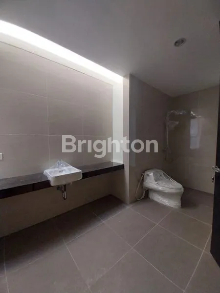 image RUMAH MEWAH DI CITRAGRAND TYPE ARIES LT 127M² (7)