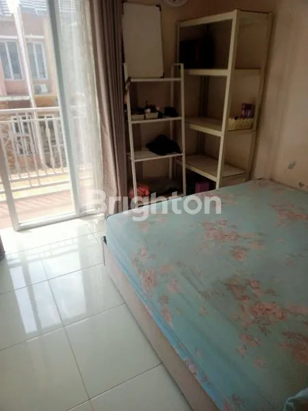 image RUMAH 2 LANTAI SIAP HUNI DI DALAM CLUSTER CISAUK TANGERANG (4)