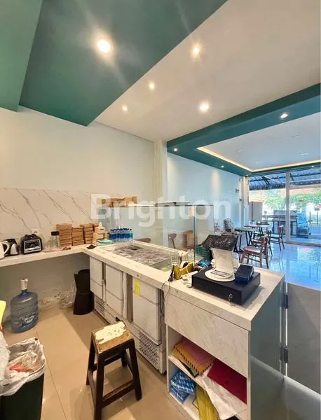 image RUKO EX CAFE STRATEGIS DI TAMAN GRIYA JIMBARAN (5)