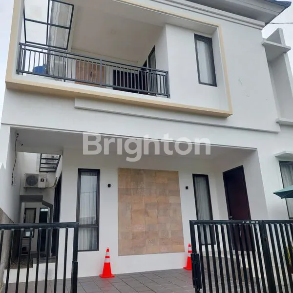 image RUMAH BUMI PUSPITEK ASRI 130 M2 / 151 M2 TANGERANG , 3+1 KT / 3+1 KM , SHM , 1.55 M (1)