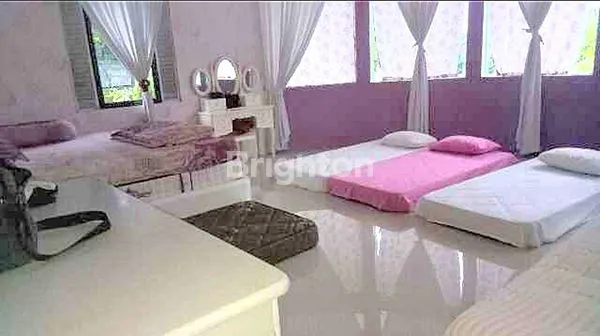 image VILLA EKSKLUSIF DI KADUNGORA GARUT, KOLAM RENANG & SHM (3)