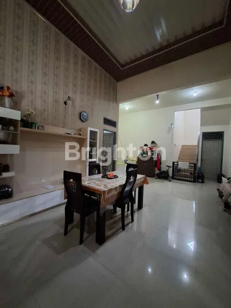 image SIAP HUNI DAN TERAWAT (3)