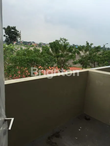 image RUMAH DI SEWA KAN SIAP HUNI GADING SERPONG TANGERANG (5)