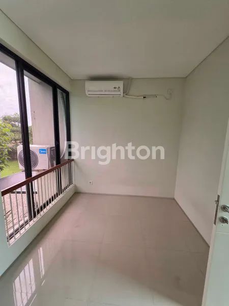 image DISEWAKAN RUMAH NORTWEST 2 LANTAI (1)