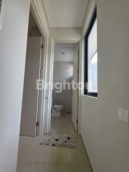 image DISEWAKAN RUMAH NORTWEST 2 LANTAI (5)
