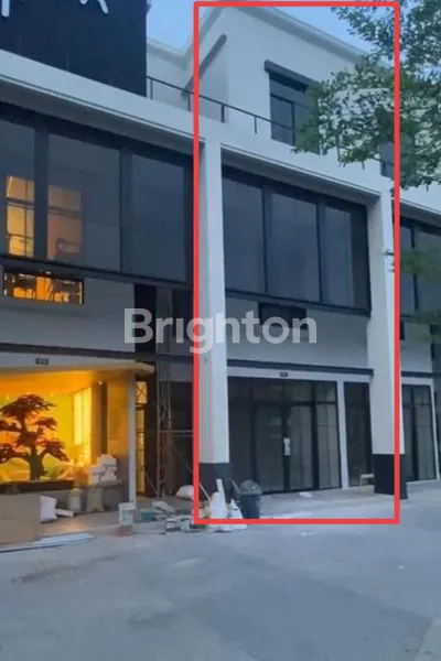 image RUKO KOMERSIAL 3 LANTAI, LOKASI STRATEGIS, TIERRA SOHO, DARMO HARAPAN, SURABAYA, TANJUNGSARI, SUKOMANUNGGAL, JAWA TIMUR (1)