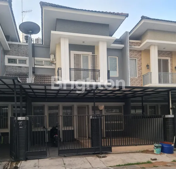 RUMAH TANJUNG BUNGA DUA LANTAI