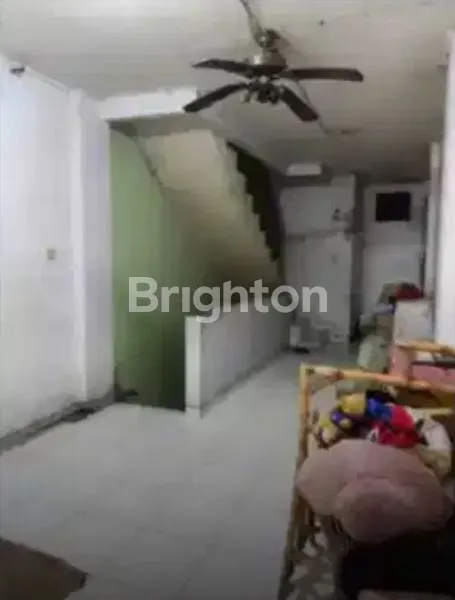 image RUKO 4 LANTAI SIAP HUNI DAN USAHA, STRATEGIS, JEMBATAN 5 JAKARTA BARAT. (4)