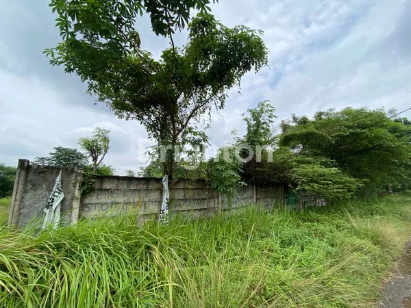 image TANAH KOTAK 800M² DI INTERCON, SIAP BANGUN CLUSTER EKSKLUSIF (4)