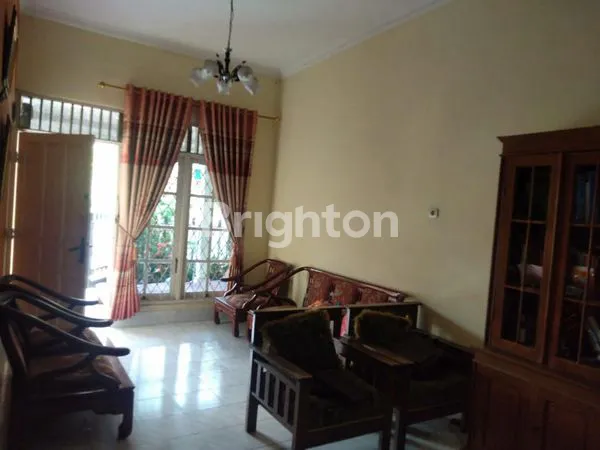 image RUMAH HOOK LUAS 219M² DI RADAR AURI, DEPOK (8)