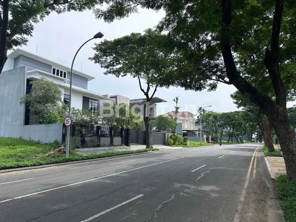 image TANAH RAYA BUKIT GOLF INTERNASIONAL CITRALAND SURABAYA (2)