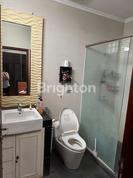 image RUMAH 2 LANTAI SIAP HUNI NIAS SEMARANG TIMUR (7)