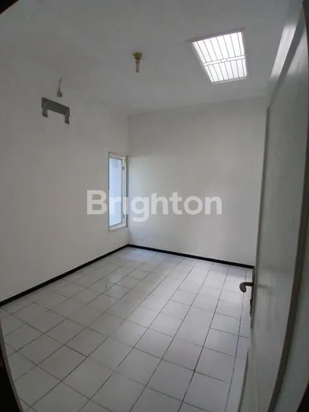 image RUMAH SIAP HUNI DI GRIYA SHANTA (6)