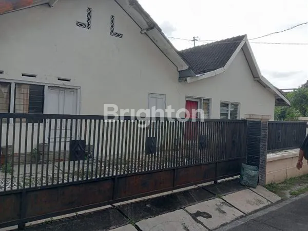 image RUMAH MINIMALIS TENGAH KOTA SOLO, SONDAKAN (3)