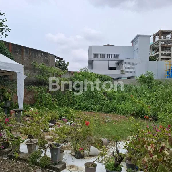 image TANAH MERUYA SELATAN JAKARTA BARAT 1100 METER PERSEGI UNTUK USAHA GUDANG LOGISTIK (1)