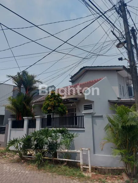 image RUMAH MEDANG LESTARI HOEK GADING SERPONG TANGERANG (1)