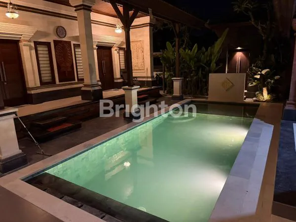image DISEWAKAN VILLA MEWAH DI SANUR (4)